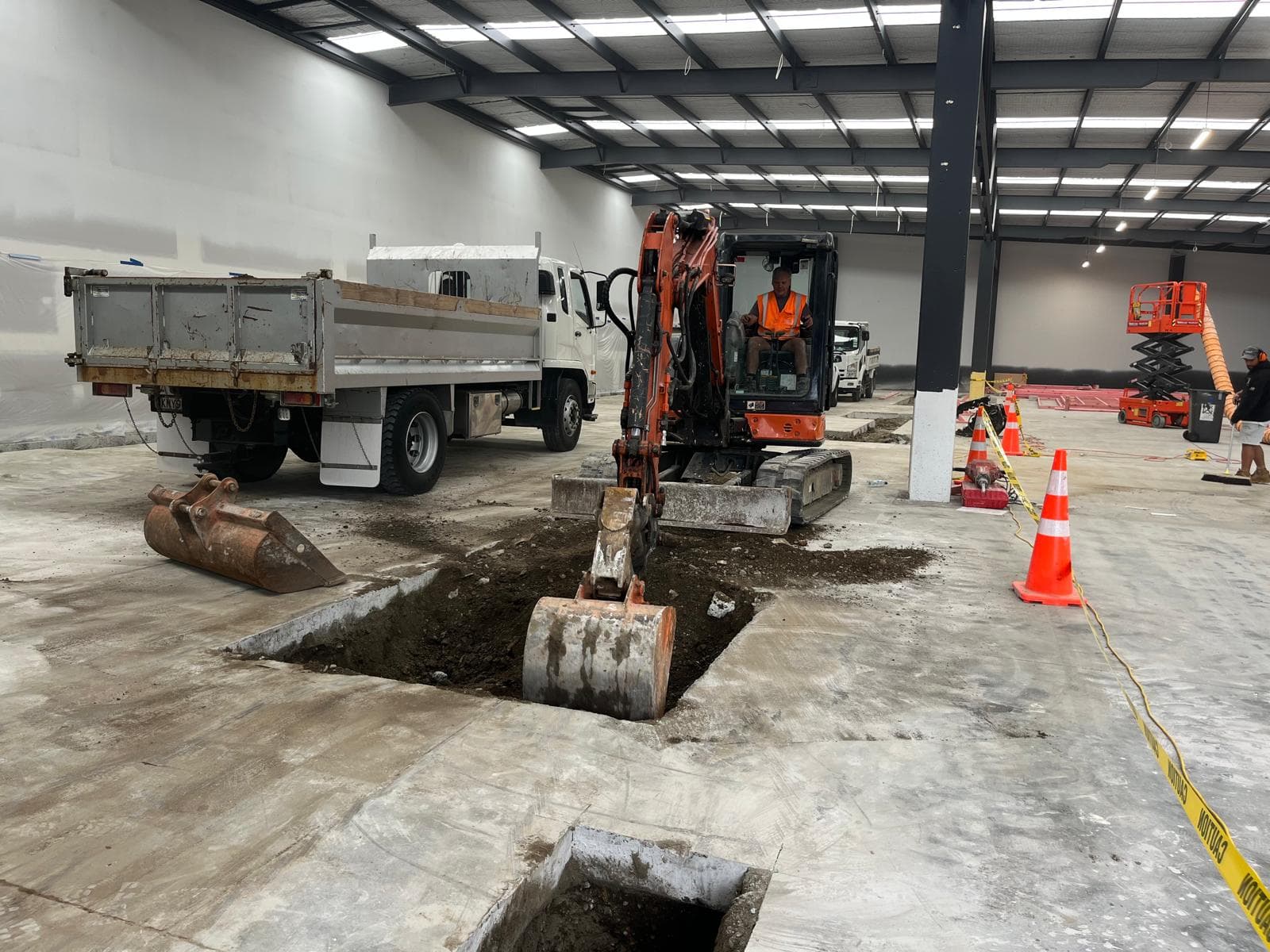 Robb & Taylor — Earthworks & Pavements Wellington